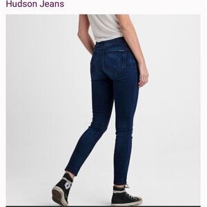 Hudson Girls Skinny Dark Wash Jeans. Size 14. EUC!